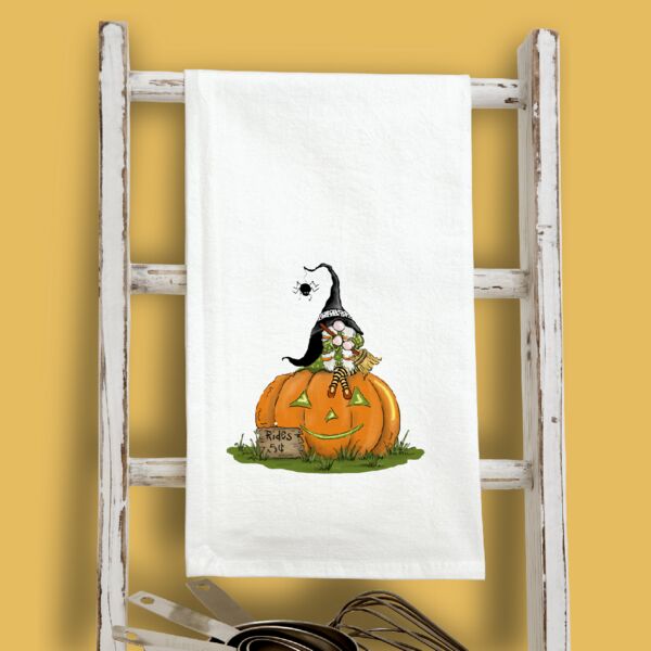 Halloween-Gnome-on-Pumpkin Thumbnail